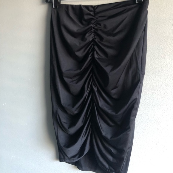 Black 2 Piece Skirt Set - Picture 7 of 7
